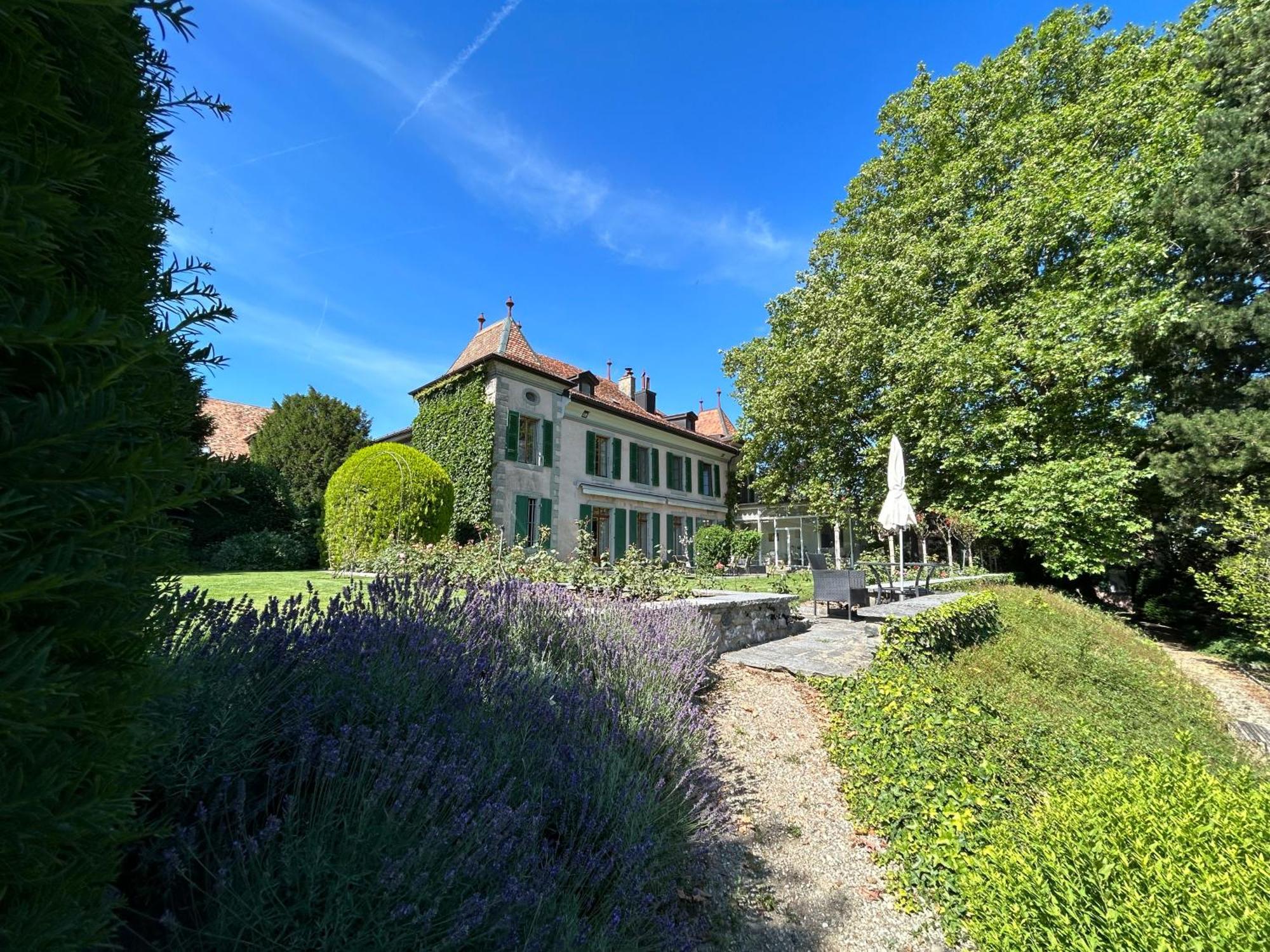 Le Chateau Lavigny Exterior foto